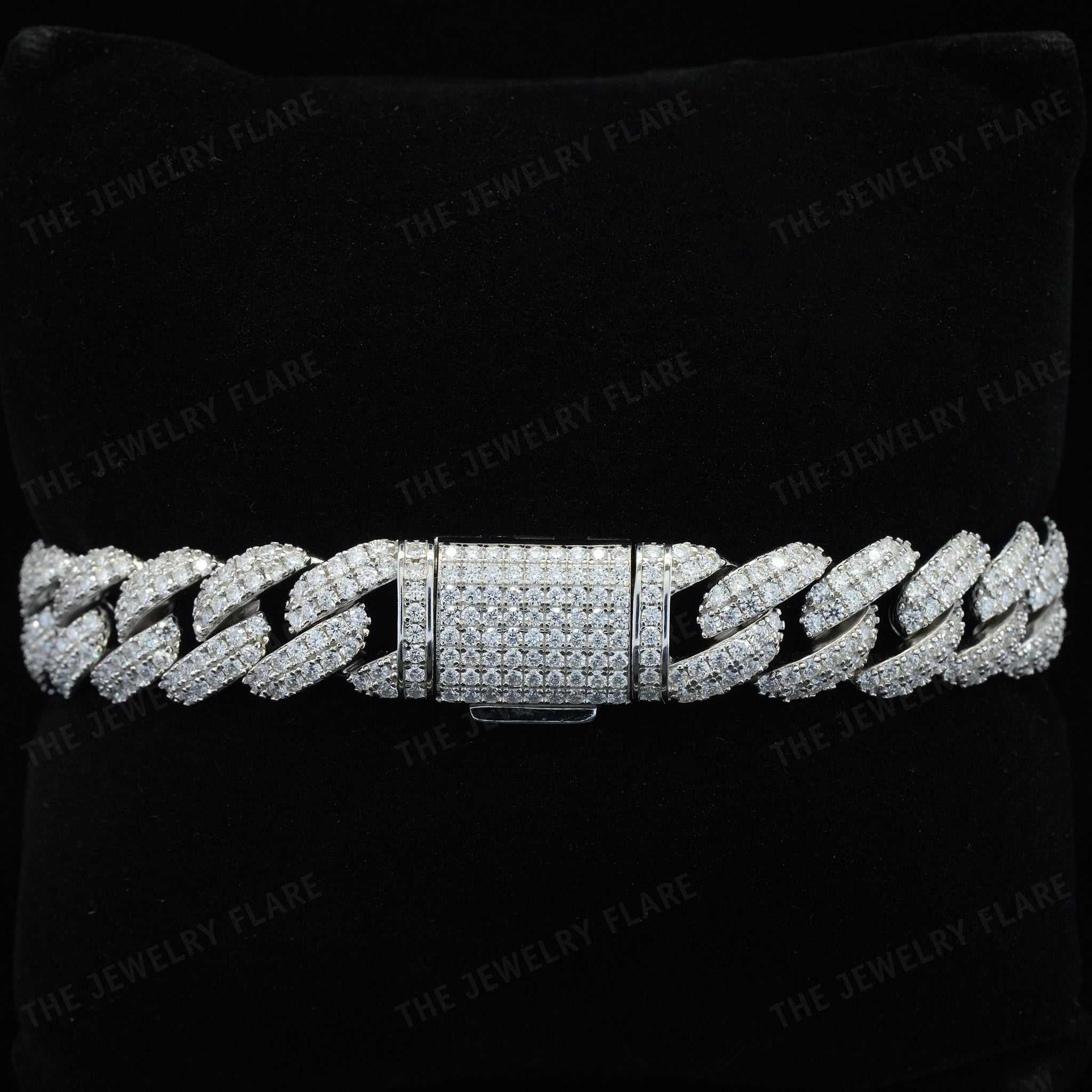 Luxury Cuban Link Bracelet with Box Clasp