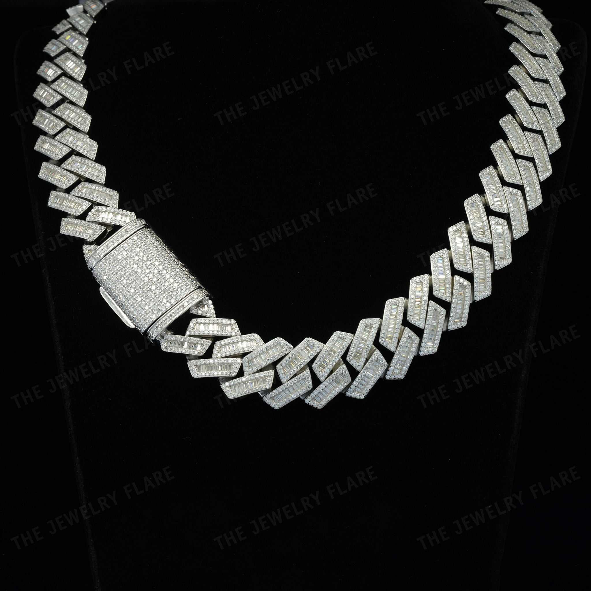 Hip Hop Iced Out Moissanite Cuban Link Chain