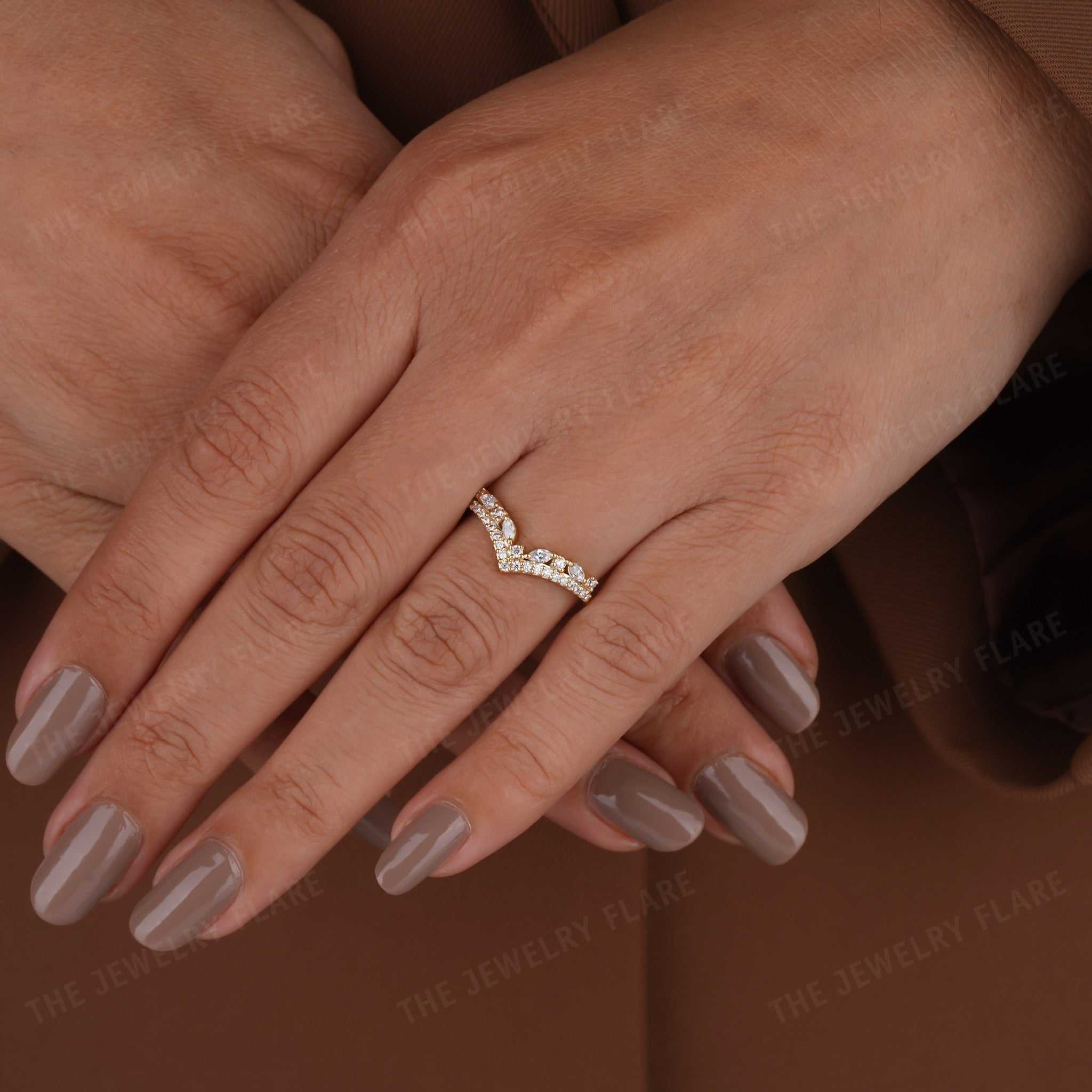 V Shaped Curved Stackable Wedding Ring Forth