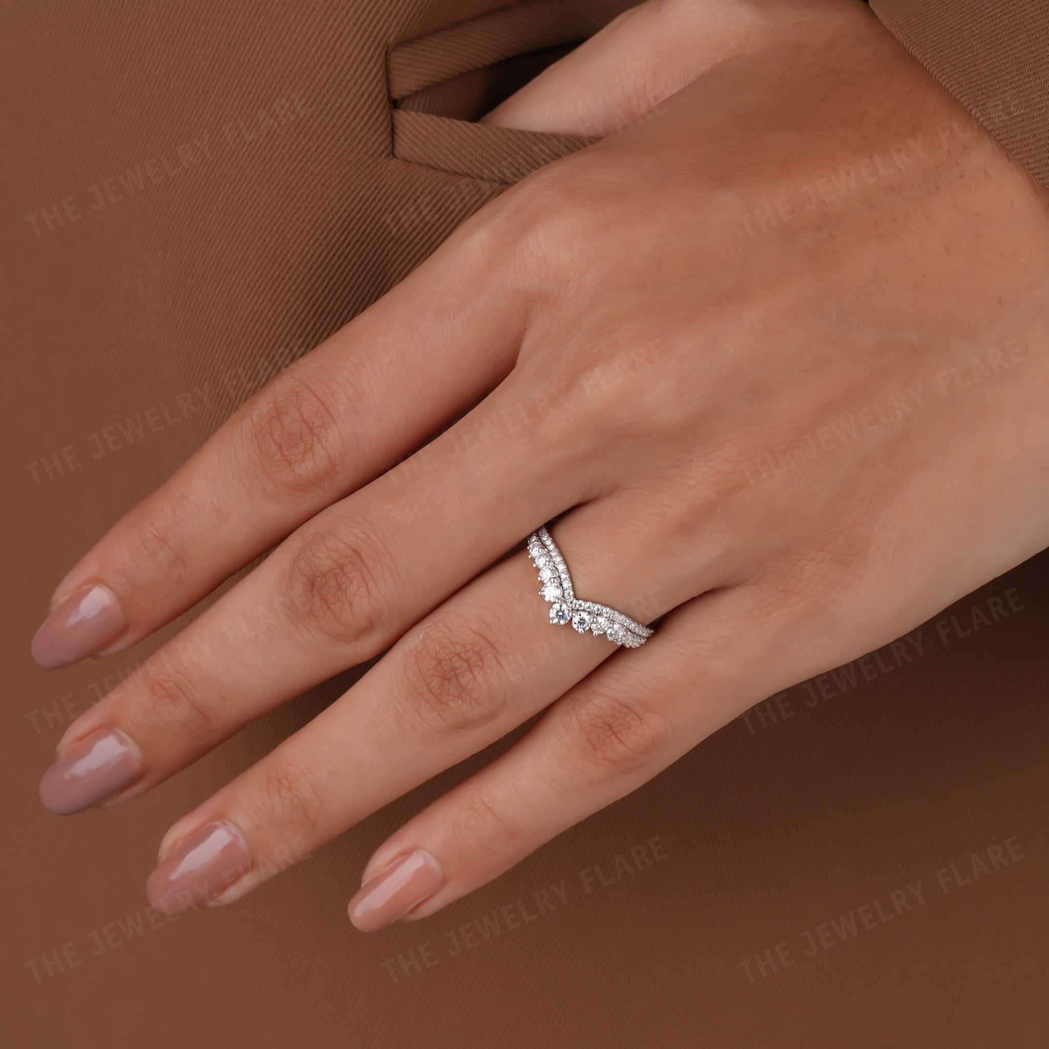 V Shaped Chevron Curved Pave Wedding Band Forth