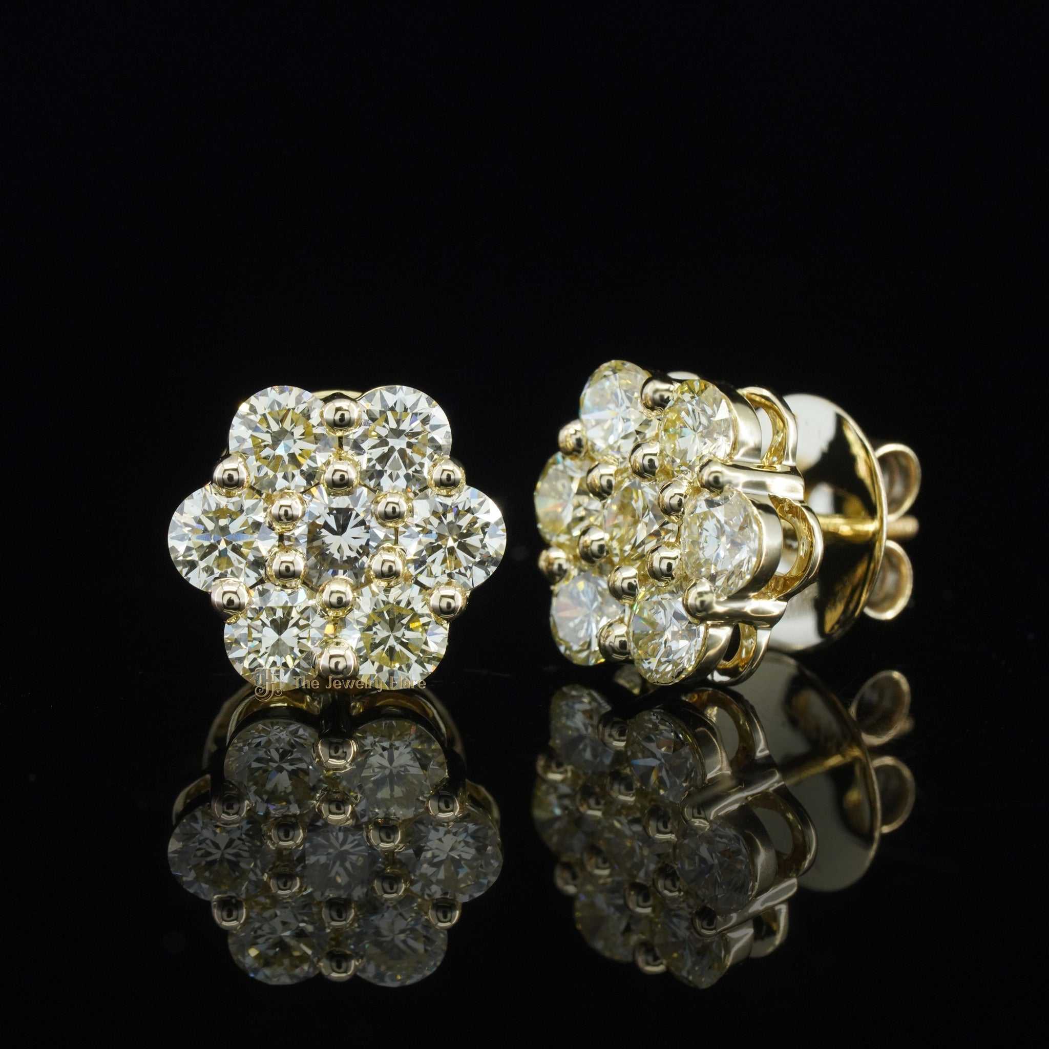 Cluster Round Cut Flower Stud Earrings For Men and Women