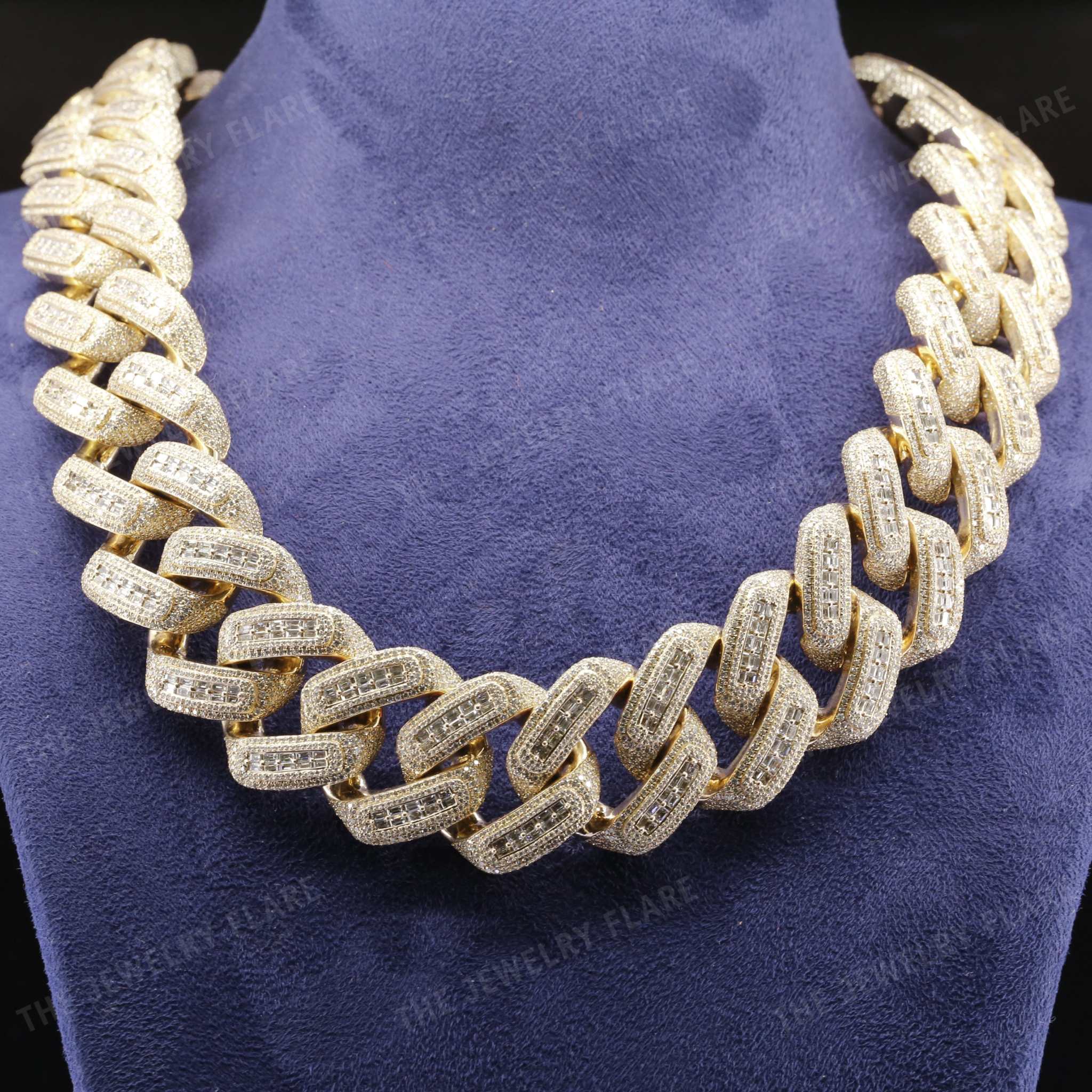 Round And Baguette Cut Moissanite Miami Iced Out Cuban Link Chain Second